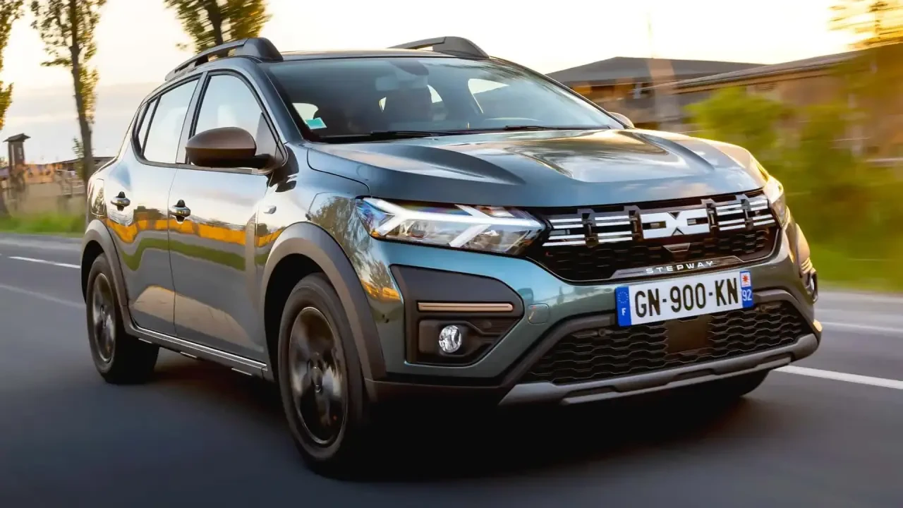 Dacia, 2024’te Rekorlarla Dolu Bir Yıl Geçirdi: Sandero Zirvede!